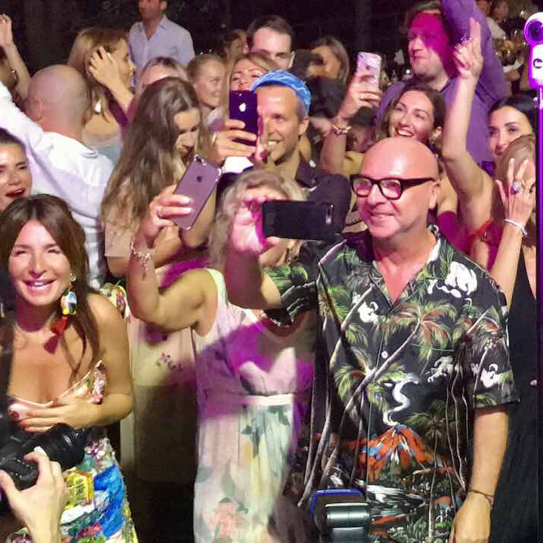 Дизайнеры Dolce & Gabbana оторвались под выступление Верки Сердючки