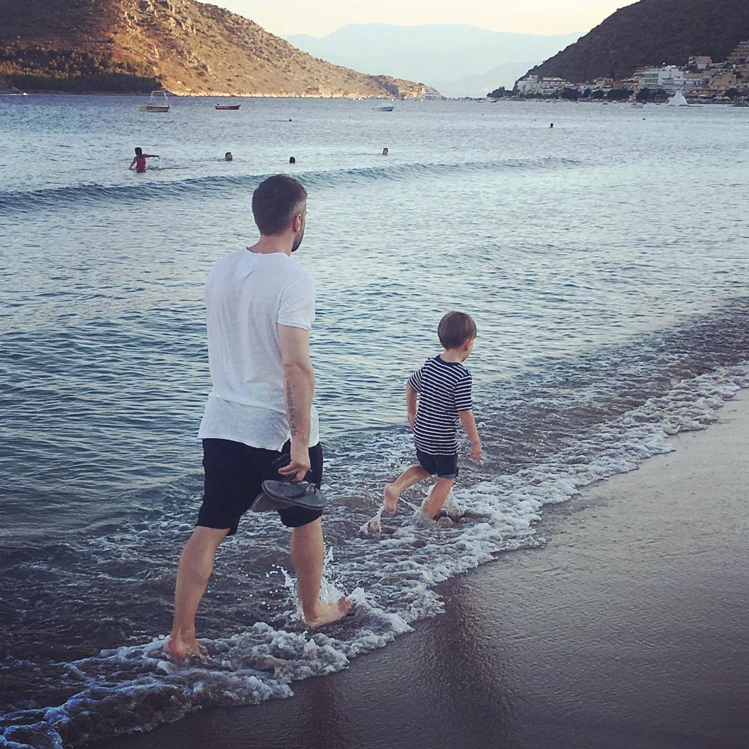 Дмитрий Шепелев резко ответил на обвинения отца Жанны Фриске и пользователей сети: Всех вас мне очень жаль