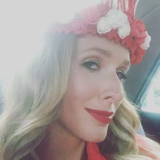 Время перемен: Катя Осадчая обрезала челку