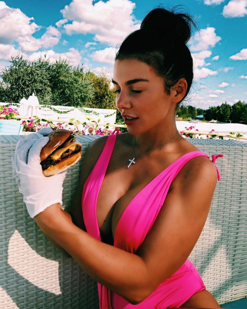 Анна Седокова