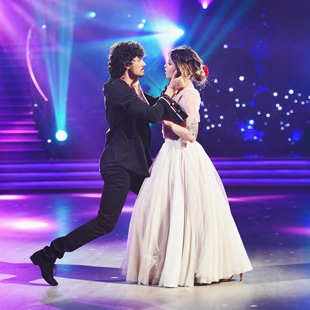 Владимир Дантес прокомментировал страстные танцы Нади Дорофеевой с ее партнером на "Танці з зірками"