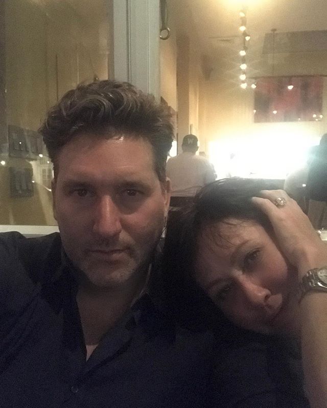 Шэннен Доэрти шокировала снимком с выпадающими волосами: "Я помню это, как вчера"