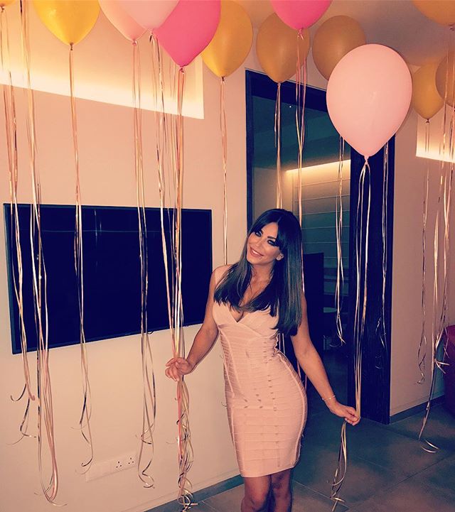 Пышная грудь Ани Лорак произвела фурор в сети