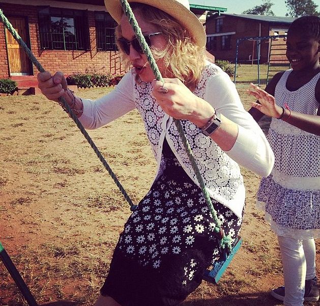Мадонна отметила День благодарения в Малави