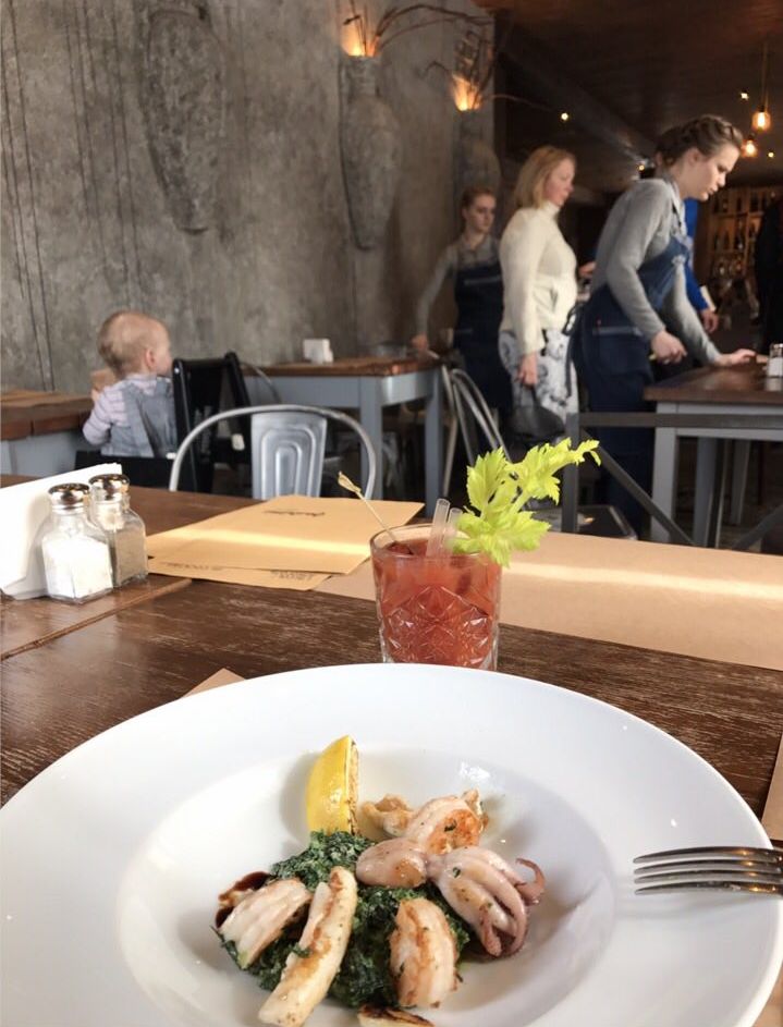 Ассия Ахат на отдыхе