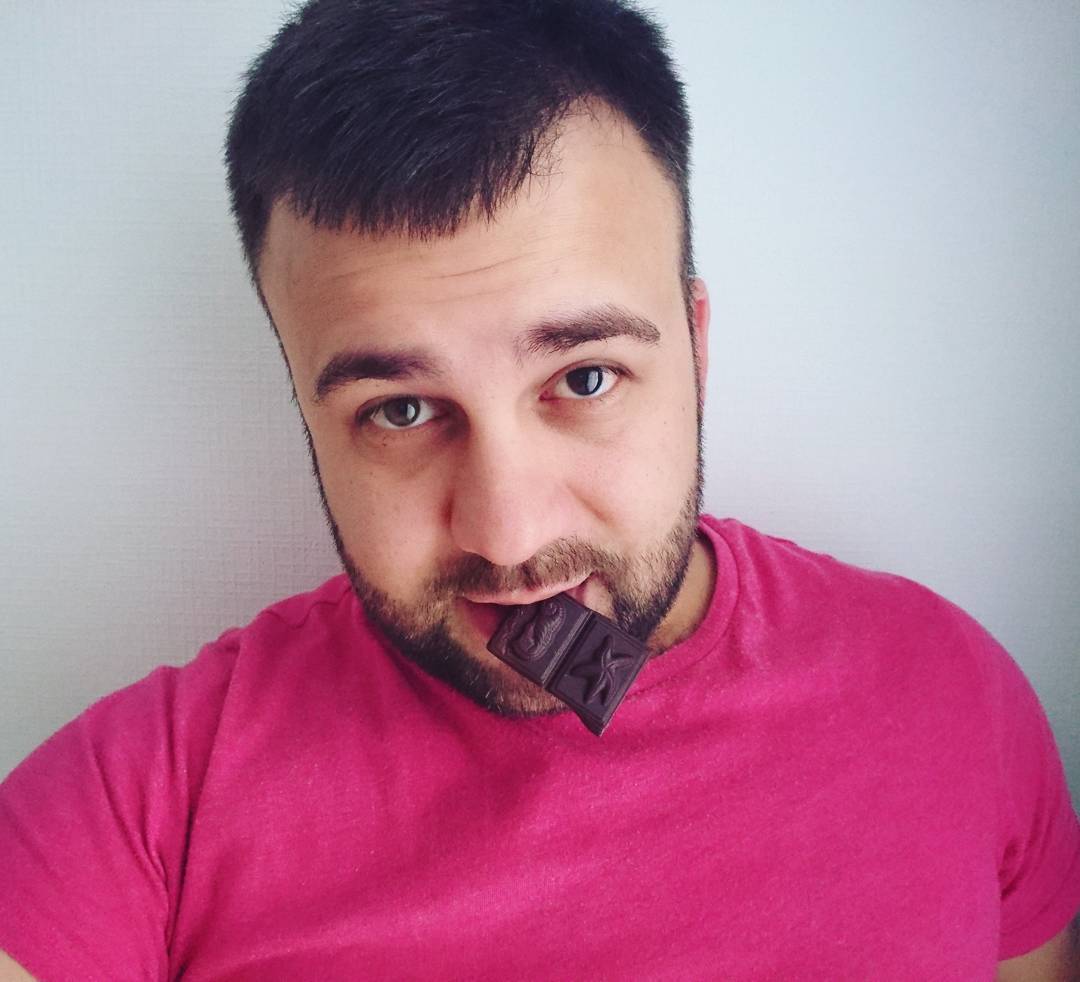 Monatik, Лилия Ребрик, Дмитрий Комаров и многие другие украинские звезды поздравляют читателей Viva.ua с Новым годом-2018!