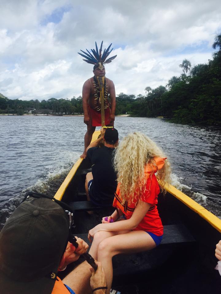 Экзотика вместо подиума: украинский дизайнер Анастасия Иванова отдохнула в Венесуэле