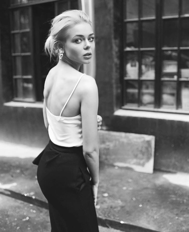 Алина Гросу