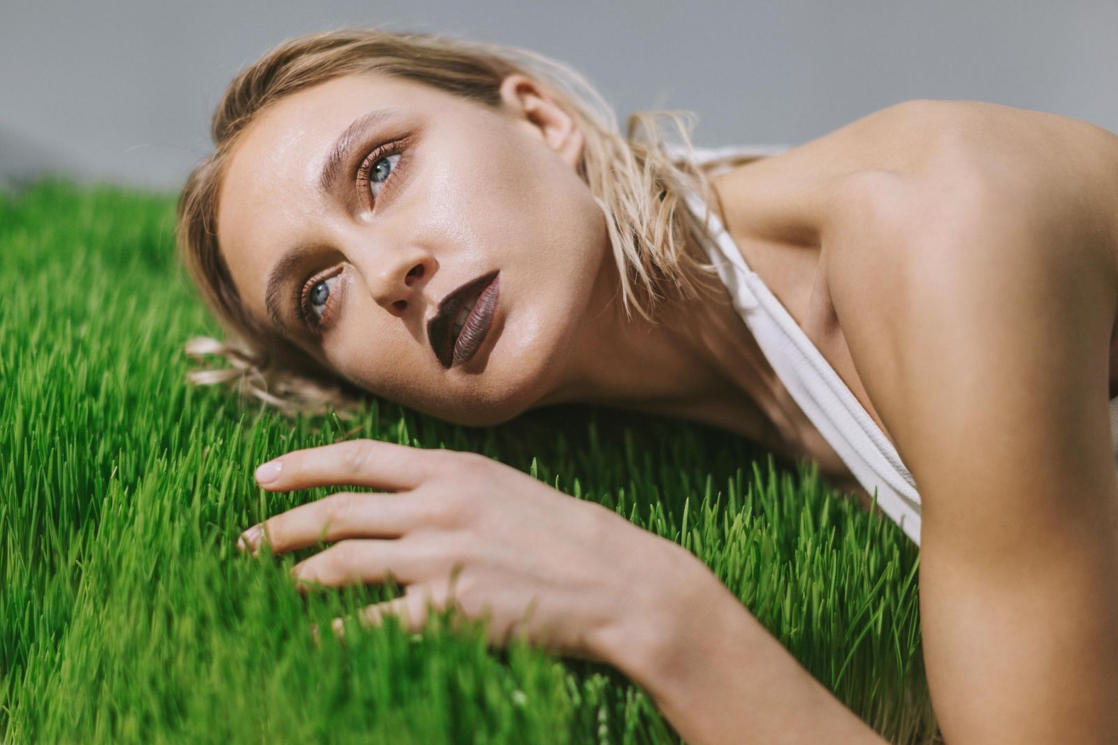 Ева Бушмина - LAYAH