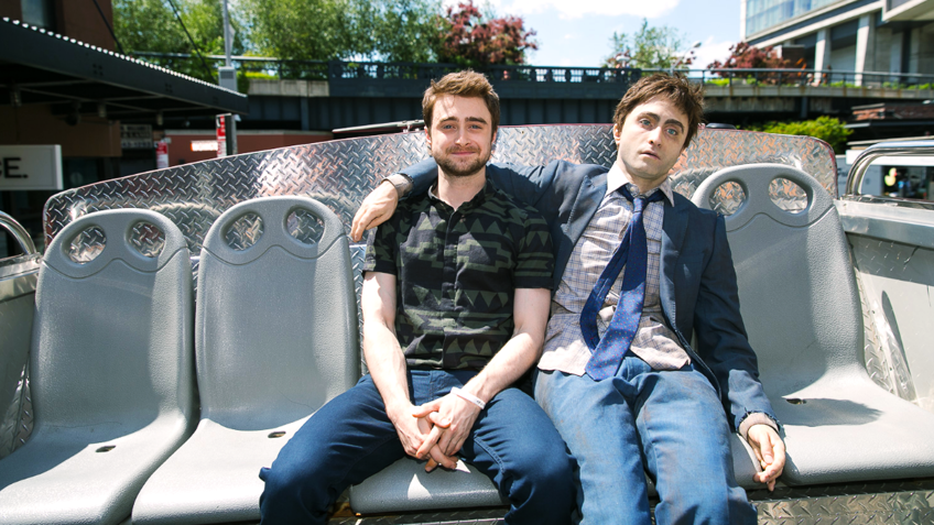 Дэниэл Рэдклифф прокомментировал свой поцелуй с мужчиной