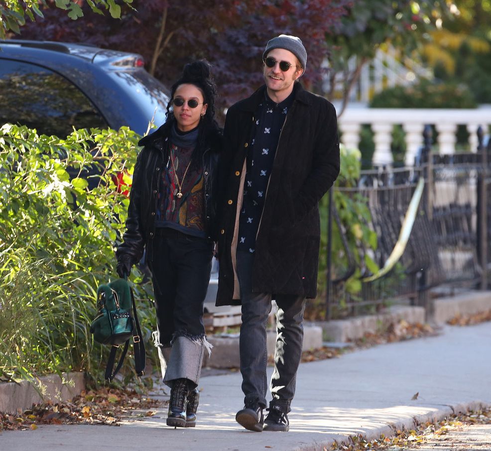 Роберт Паттинсон и его новая девушка под прицелом папарацци