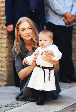 Оксана Акиньшина муж Арчил Геловани сын фото 2014