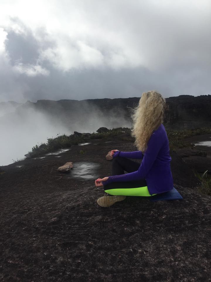 Экзотика вместо подиума: украинский дизайнер Анастасия Иванова отдохнула в Венесуэле