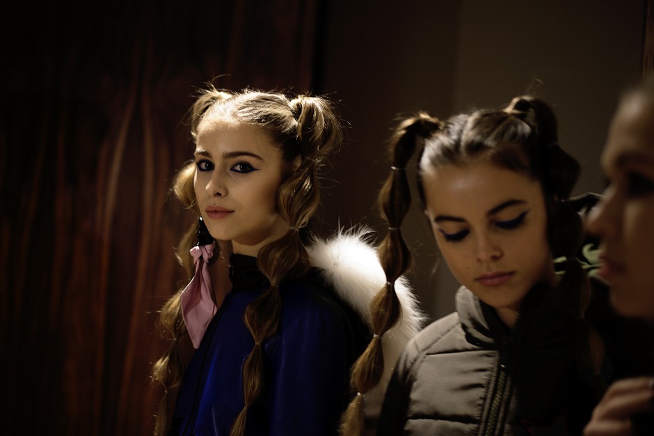 Дочь Веры Брежневой и внучка Софии Ротару вышли на подиум модного показа 