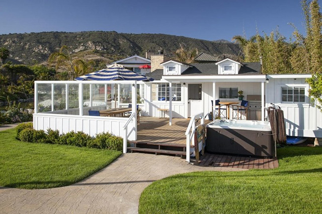 Дом мечты: Мила Кунис и Эштон Катчер купили особняк на побережье океана