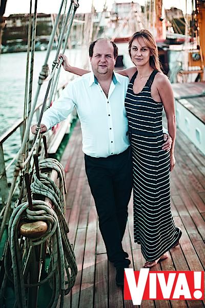 Солист &quot;ТІК&quot; Виктор Бронюк и его жена Татьяна. Фотосессия для журнала Viva!