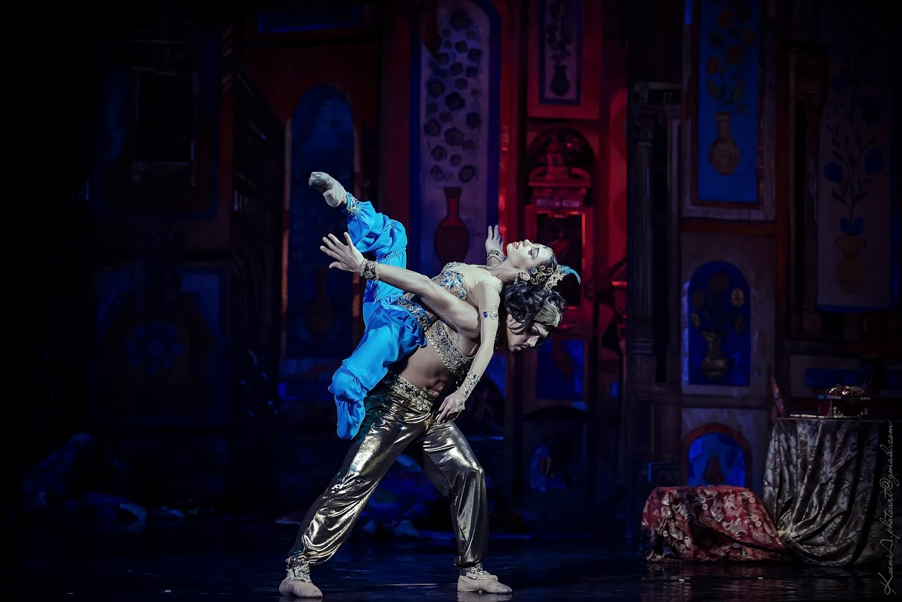 Monatik, Ирина Горовая, Остап Ступка посетили премьеру балета с участием Екатерины Кухар