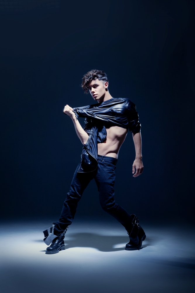 Украинской группе KAZAKY запрещают выступать в России