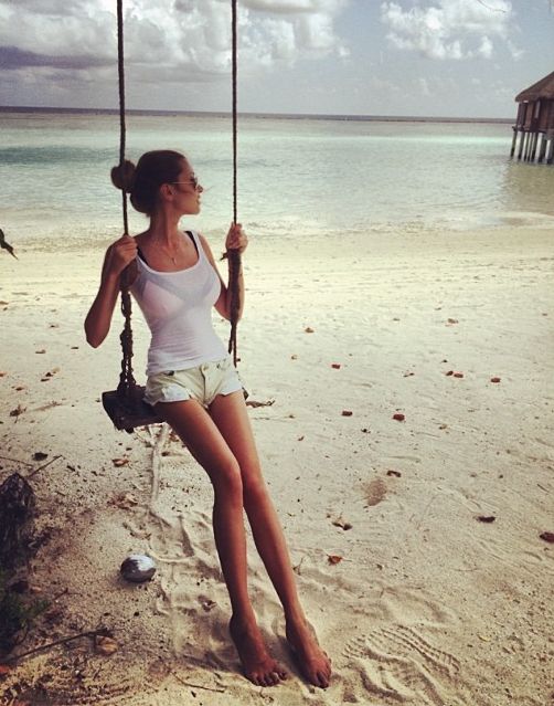 Анна Заворотнюк фото