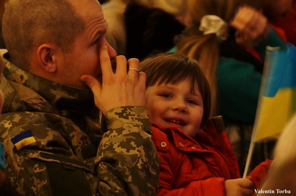 Анастасия Приходько и Тоня Матвиенко поздравили украинских военных с Днем Вооруженных сил