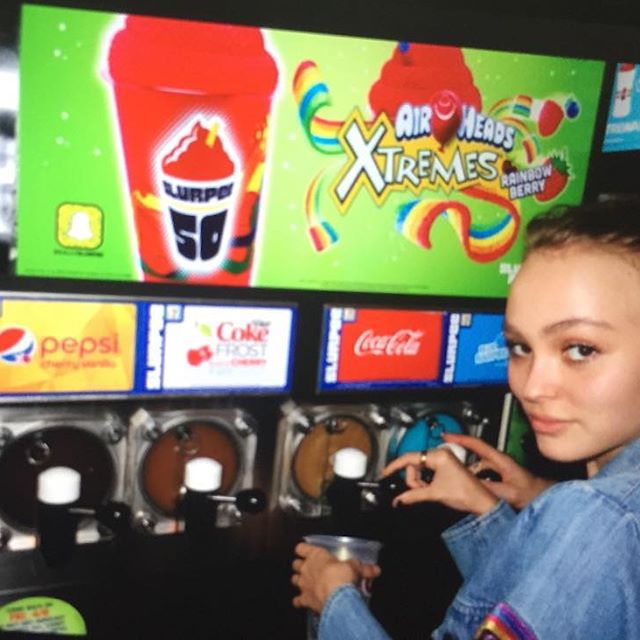 Бисексуальная дочь Джонни Деппа определилась со своей ориентацией 