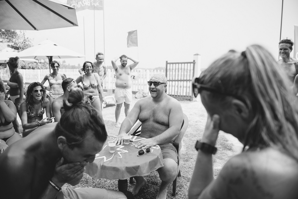 Актер &quot;Дизель Шоу&quot; отдохнул с семьей на Шри-Ланке