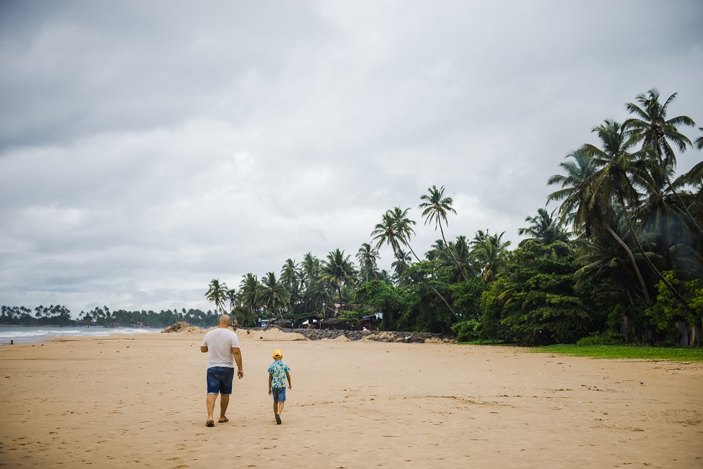 Актер &quot;Дизель Шоу&quot; отдохнул с семьей на Шри-Ланке