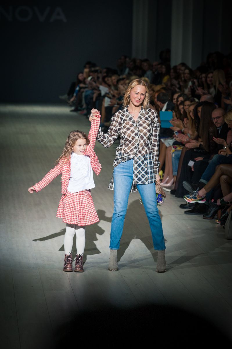 Бывшая жена Александра Шовковского Ольга Аленова с дочерью Сашей