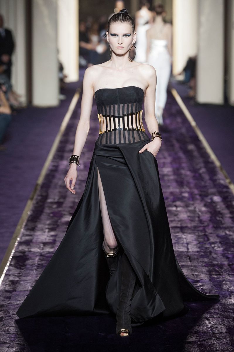 Хайди Клум блистает в роскошном платье от Versace