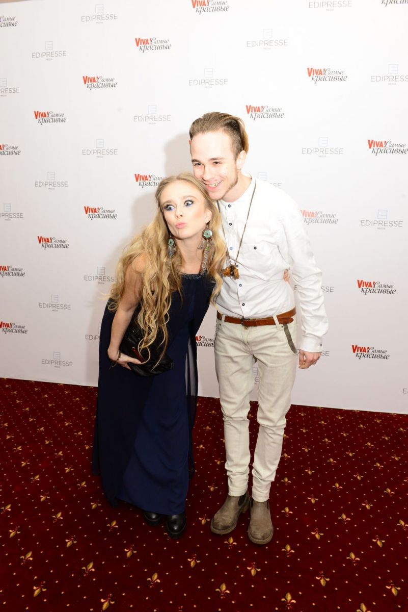 Больше не скрывают: Вова Борисенко и певица Лавика продемонстрировали нежные чувства на "Viva! Самые красивые-2017"