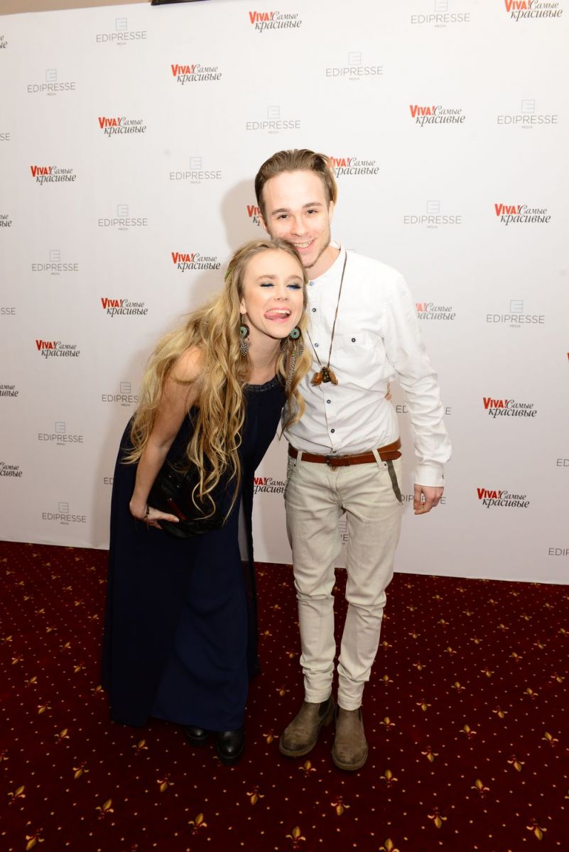 Больше не скрывают: Вова Борисенко и певица Лавика продемонстрировали нежные чувства на "Viva! Самые красивые-2017"