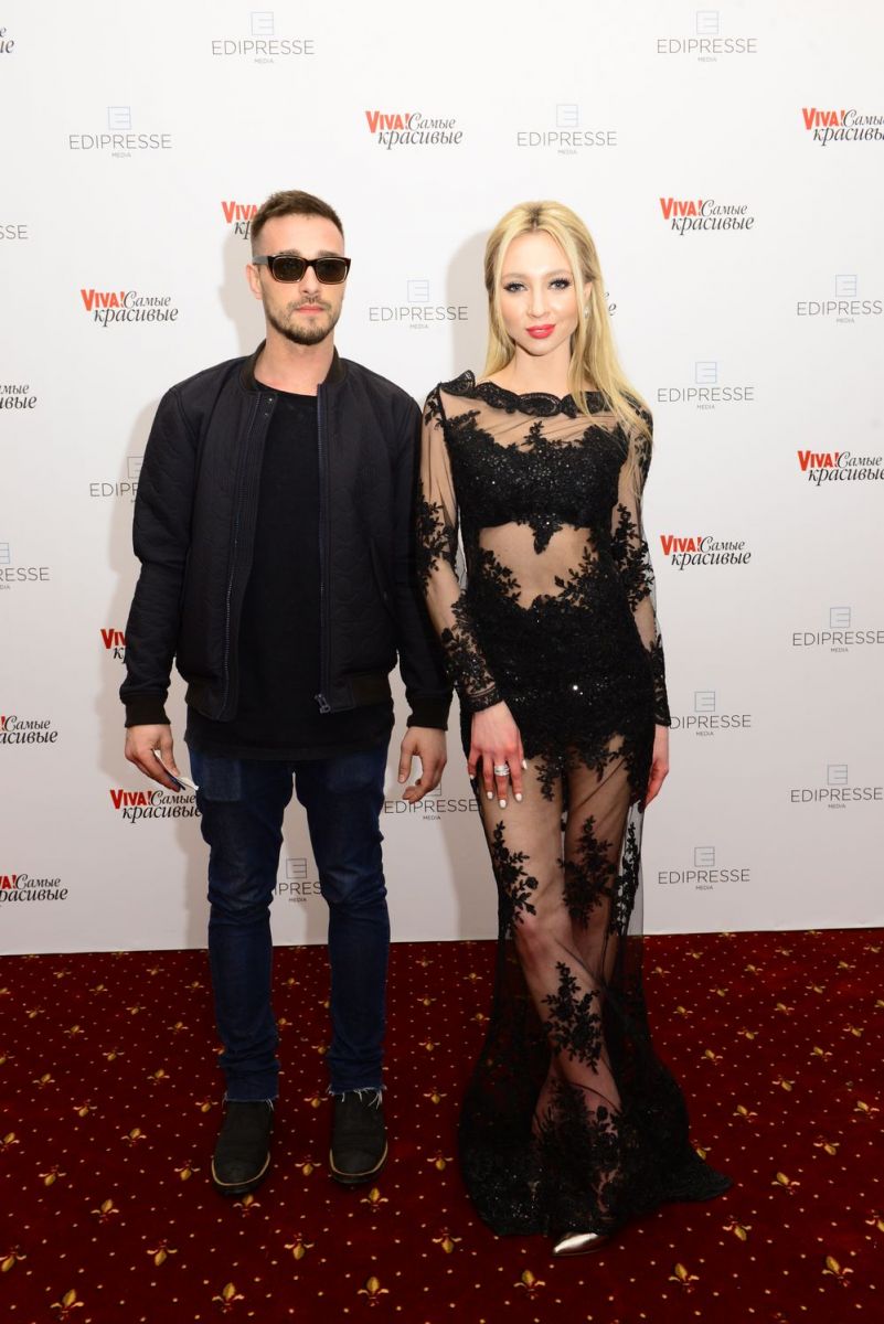 Viva! Самые красивые-2017: самые красивые пары на красной дорожке главной церемонии страны