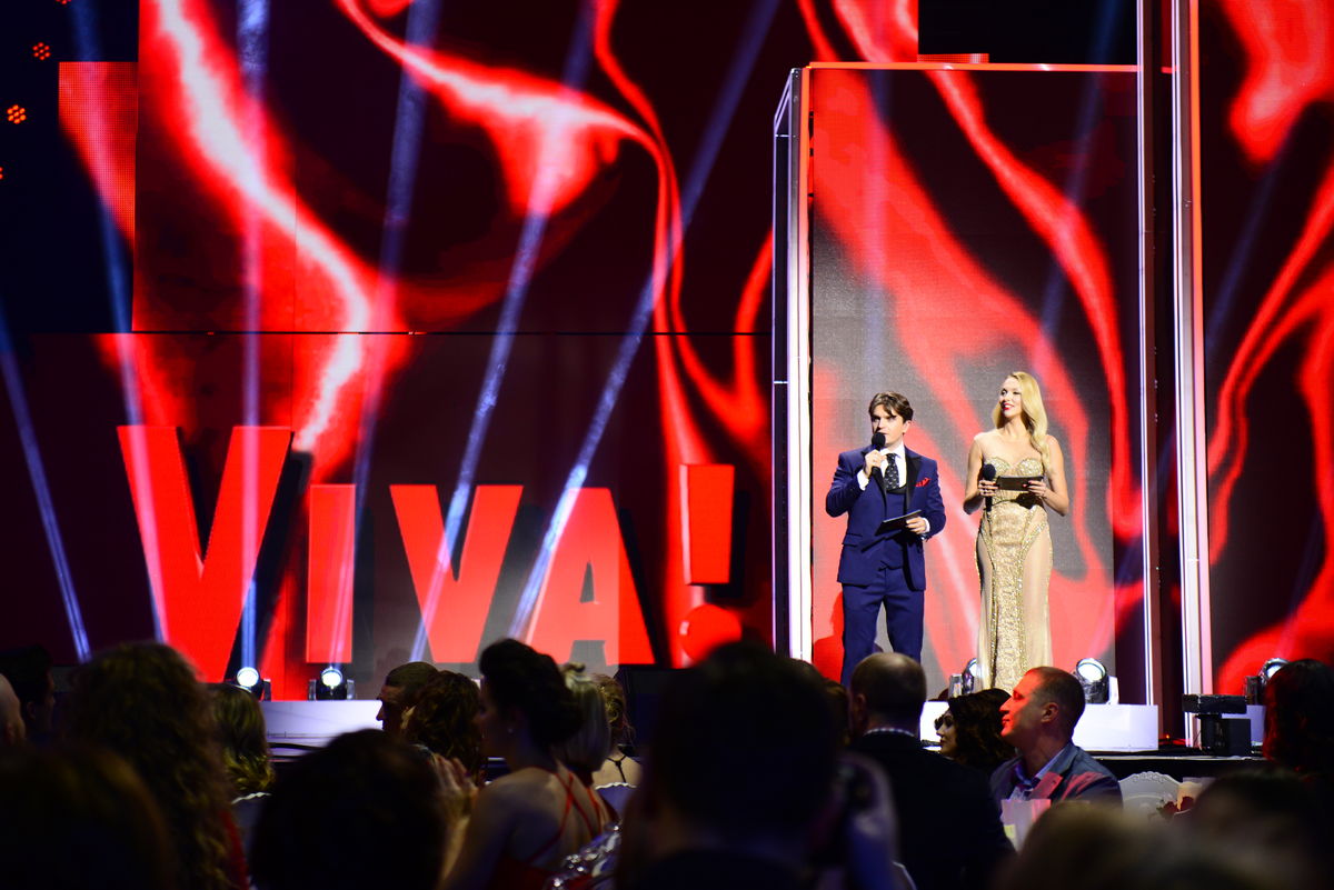 Анатолий Анатолич и Оля Полякова