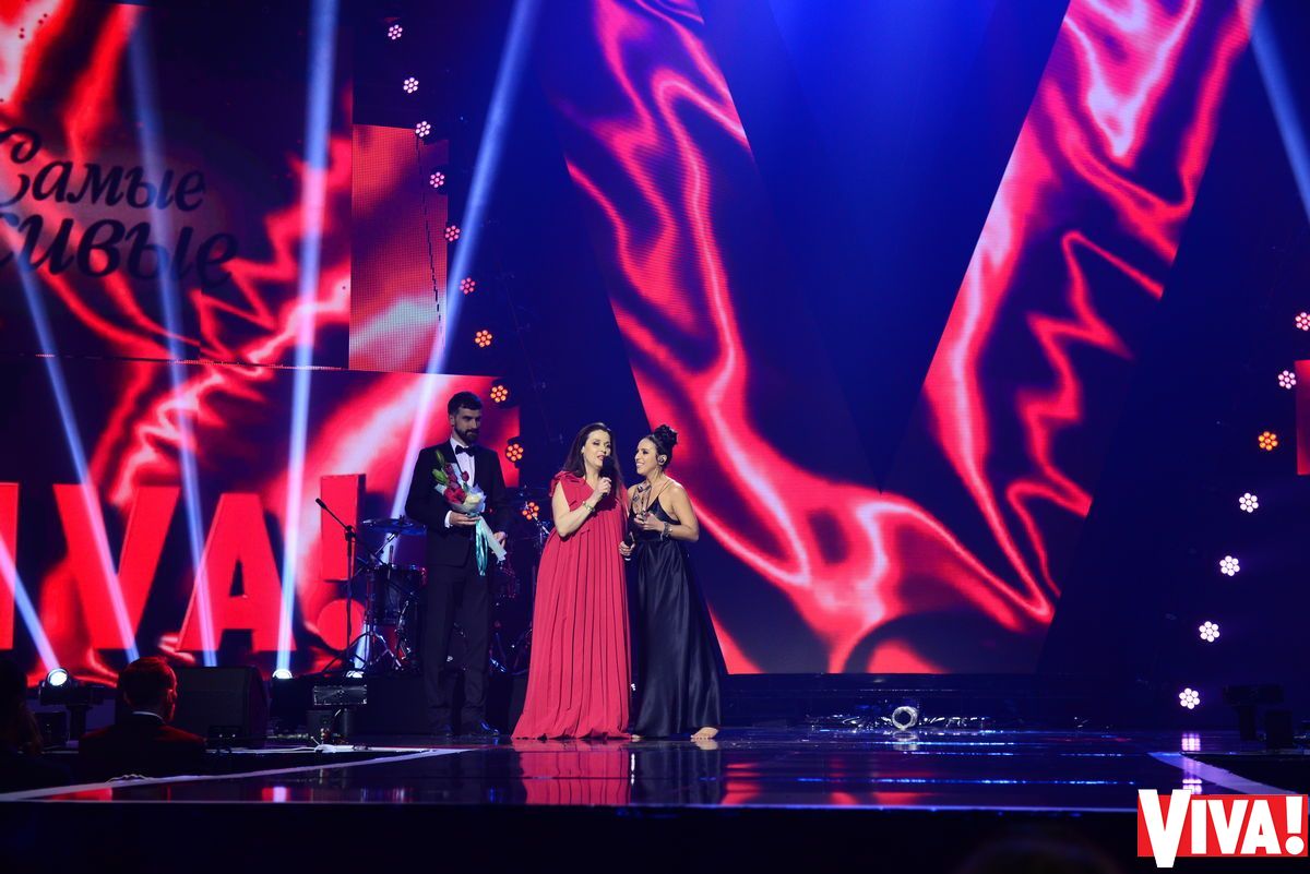 Viva! Самые красивые-2017: три незабываемых образа Джамалы на сцене и красной дорожке