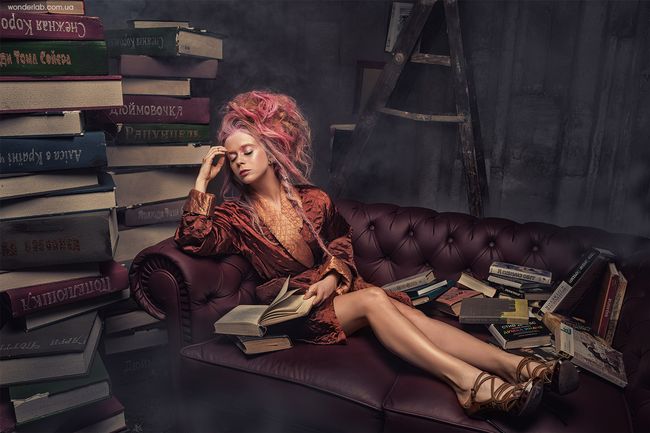 Певица Lavika, мамонт и книги-облака: необычный фотопроект, который сняли подростки