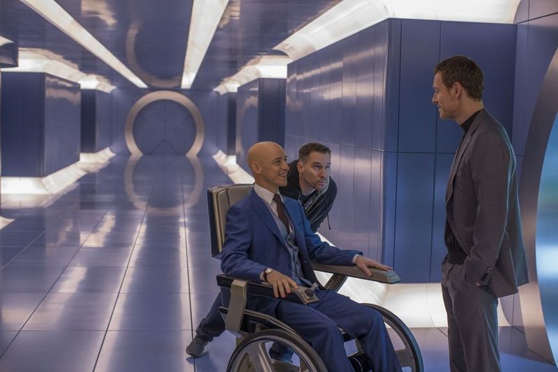 Красотки Дженнифер Лоуренс и Софи Тернер на премьере "Люди Икс: Апокалипсис"