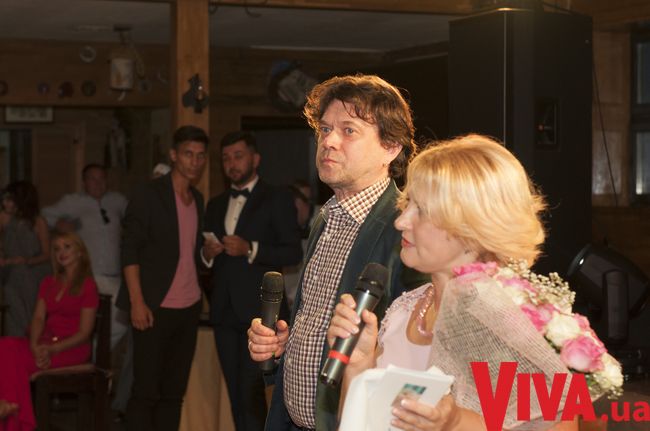 Дмитрий Ступка и Полина Логунова устроили пышную свадьбу под Киевом