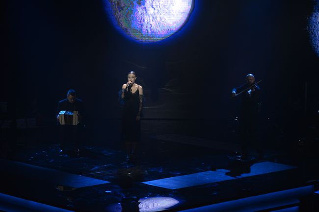 В финале шоу &quot;Голос країни-7&quot; выступил виртуоз-оркестр KIEV TANGO PROJECT