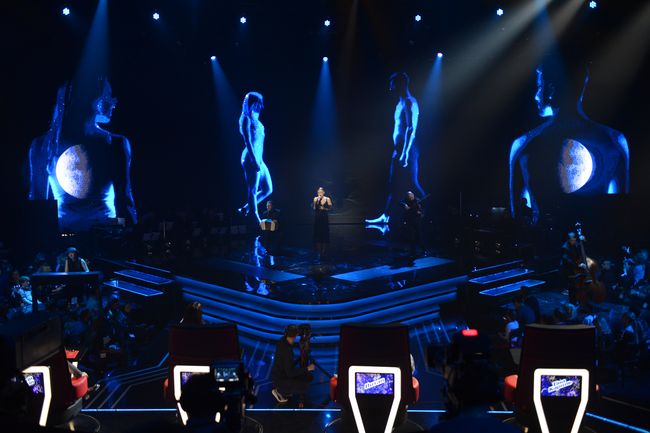 В финале шоу &quot;Голос країни-7&quot; выступил виртуоз-оркестр KIEV TANGO PROJECT