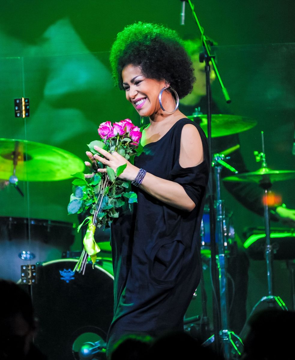 Беременная первенцем Гайтана засветила заметно округлившийся животик