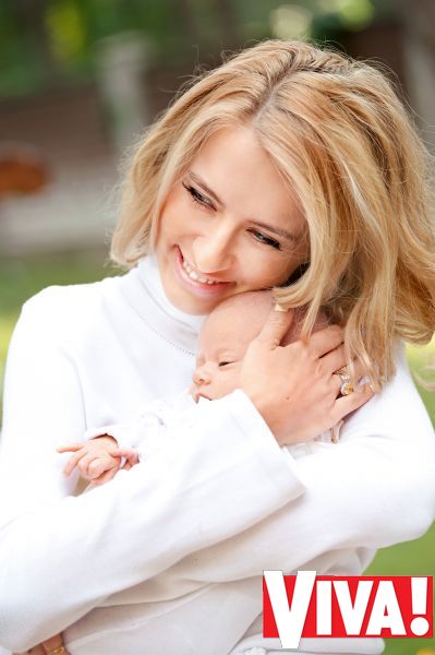 Ольга Горбачева и Юрий Никитин в семейной фотосессии для Viva!