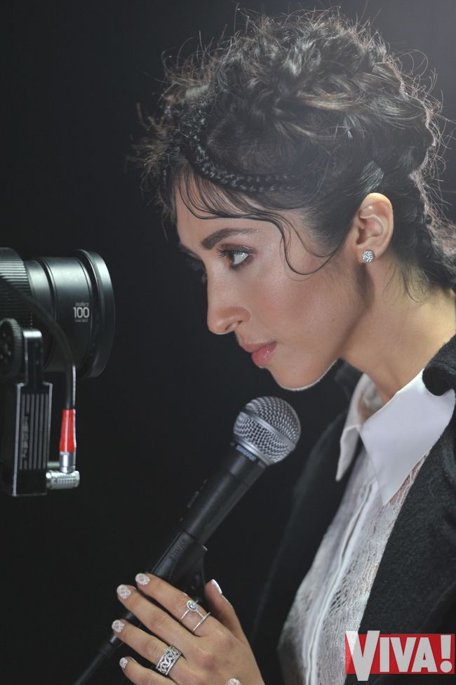 Анна Завальская показала мужа в новом видео