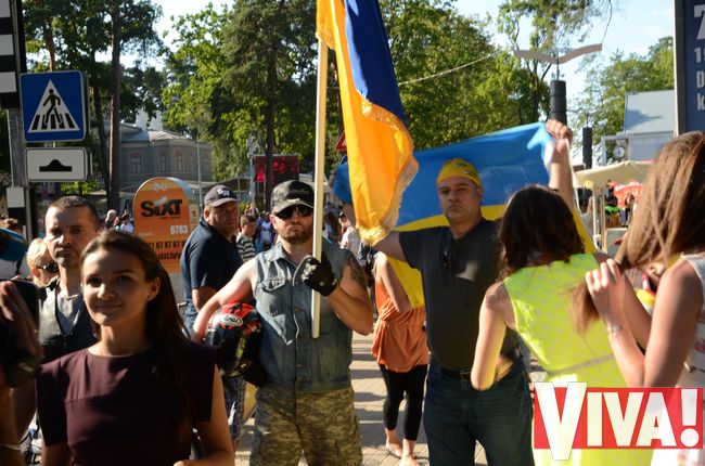 митинг против Путина в Юрмале на конкурсе Новая волна 2014