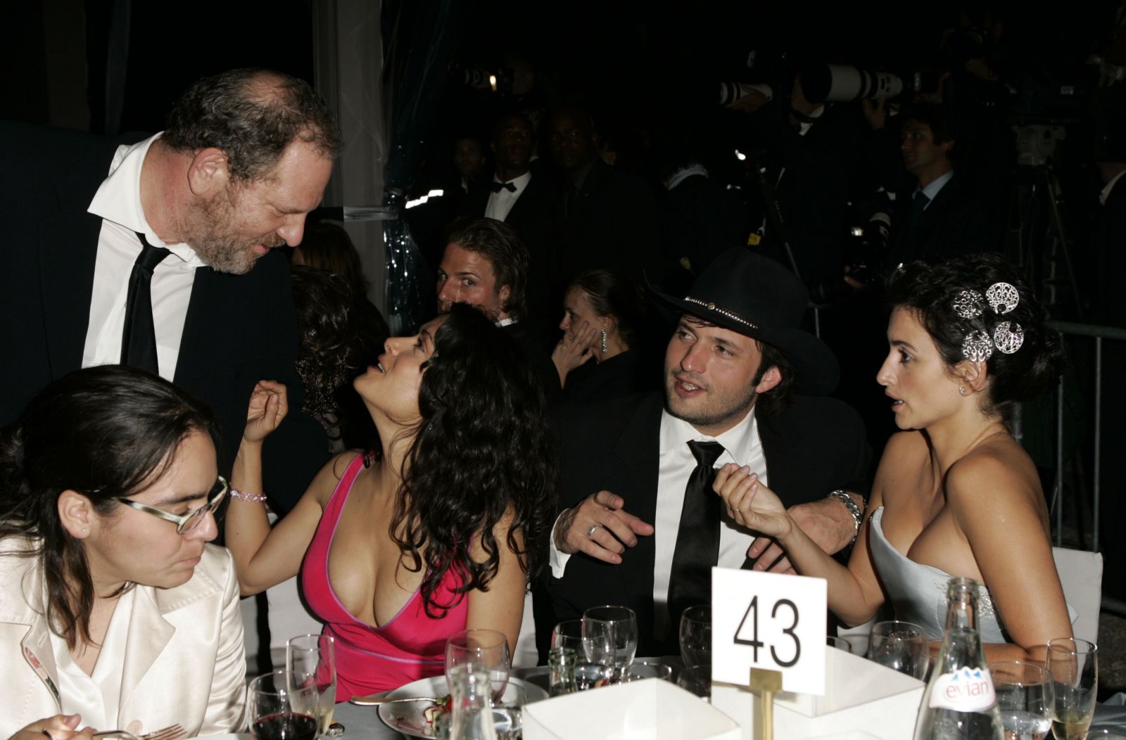 Харви Вайнштейн ответил Сальме Хайек на обвинения в сексуальных домогательствах 