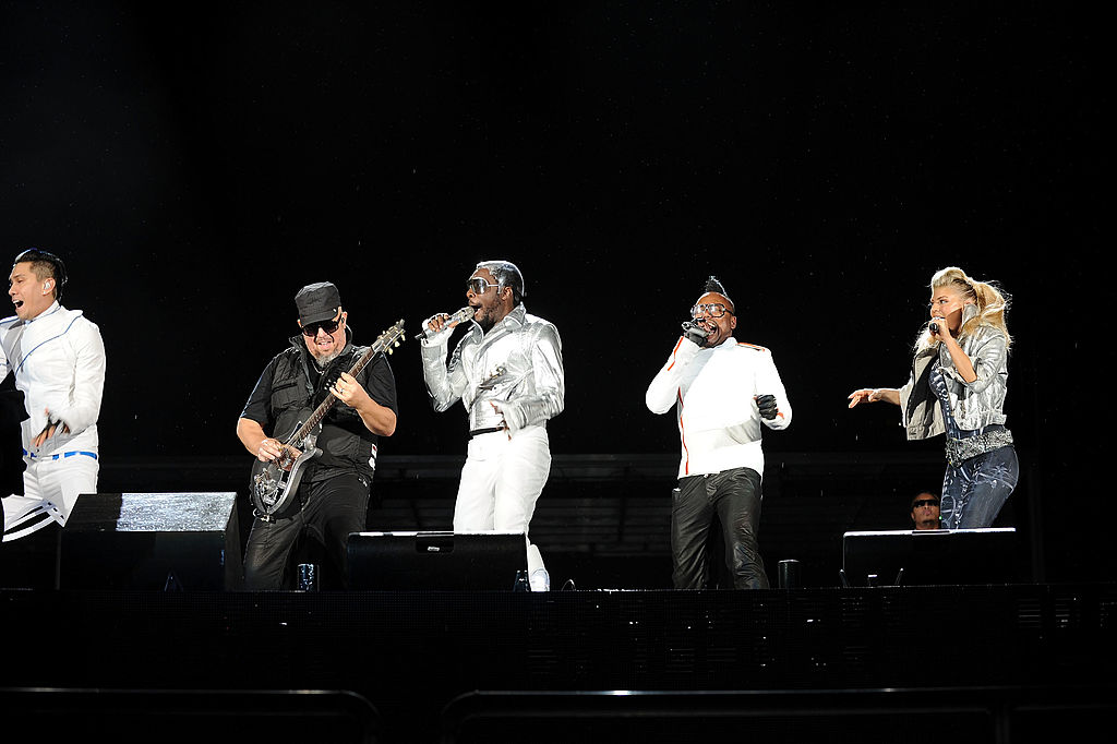 Официально: Ферги уходит из группы "The Black Eyed Peas"