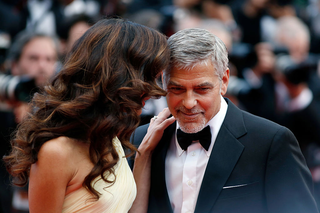 Родители Амаль Клуни прокомментировали рождение внуков