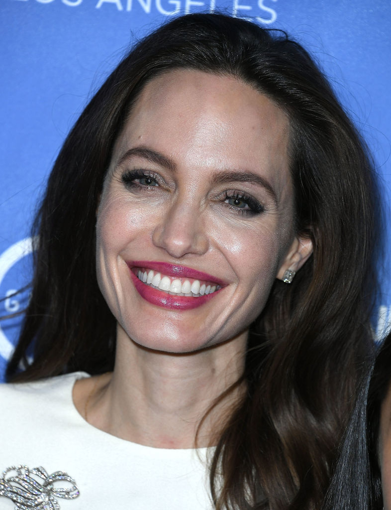 Анджелина Джоли выходит замуж за британского бизнесмена - СМИ