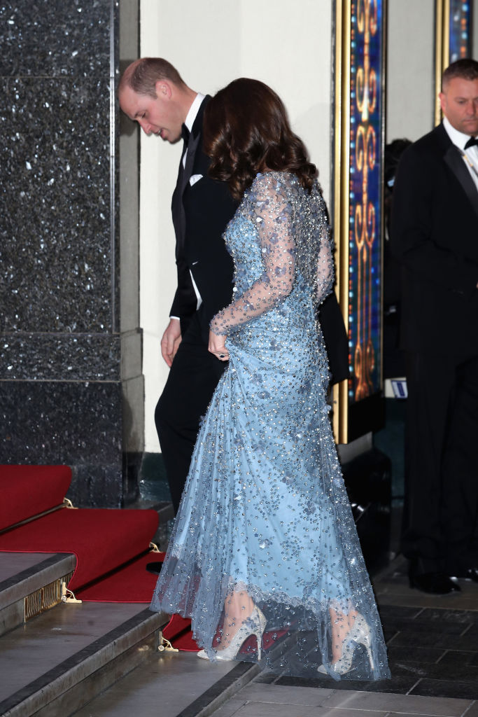 Кейт Миддлтон вышла в свет в сияющем платье Jenny Packham