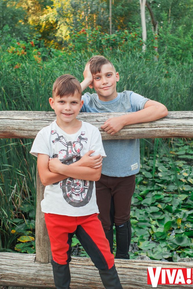 Олег Скрипка и его семья