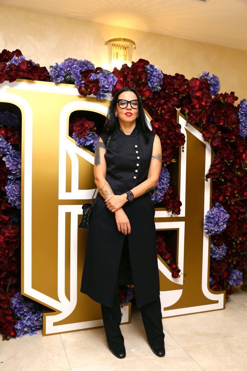 Total black: звезды, которые выбрали черные наряды для Viva! Бала